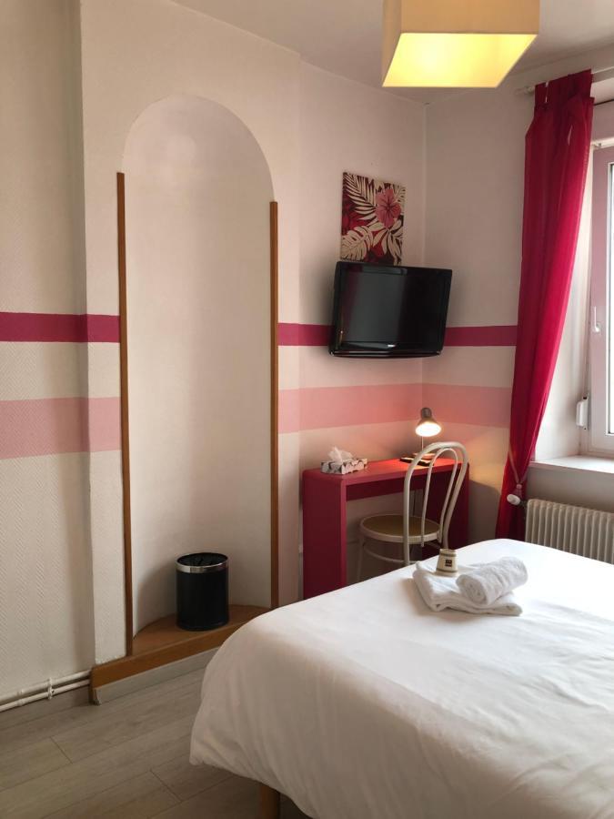 Enzo Hotels Neufchateau By Kyriad Direct מראה חיצוני תמונה