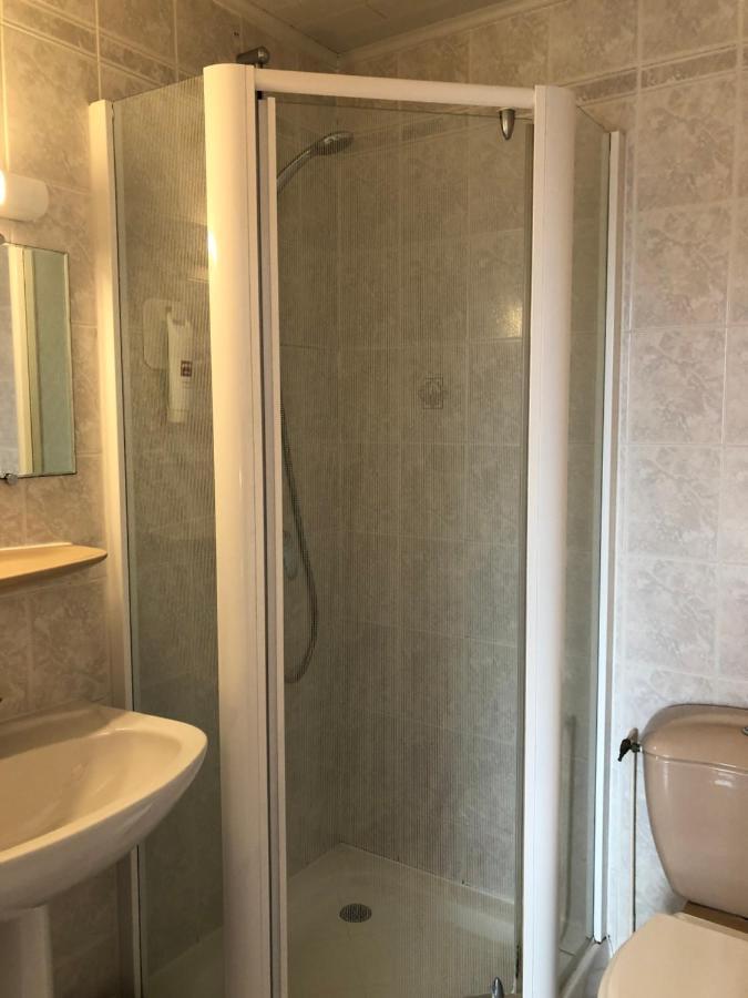 Enzo Hotels Neufchateau By Kyriad Direct מראה חיצוני תמונה