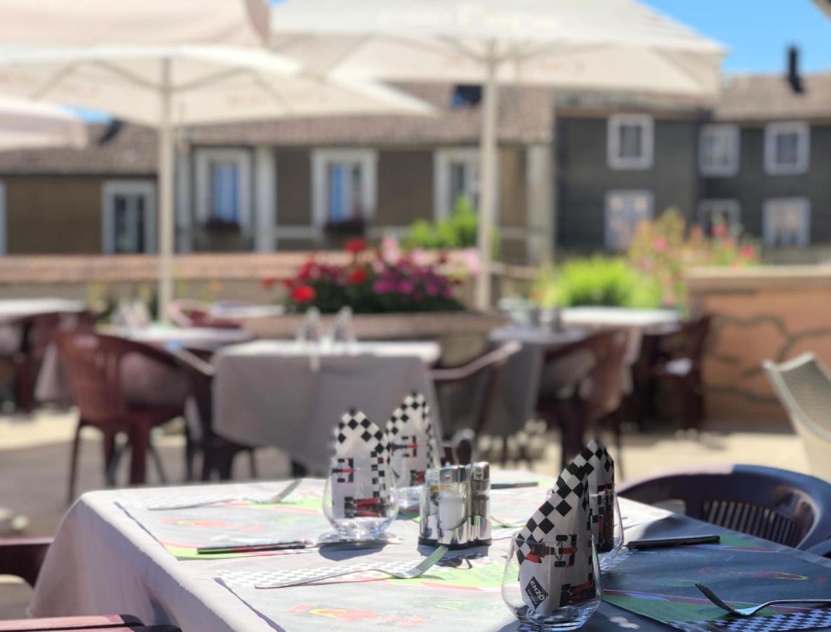 Enzo Hotels Neufchateau By Kyriad Direct מראה חיצוני תמונה